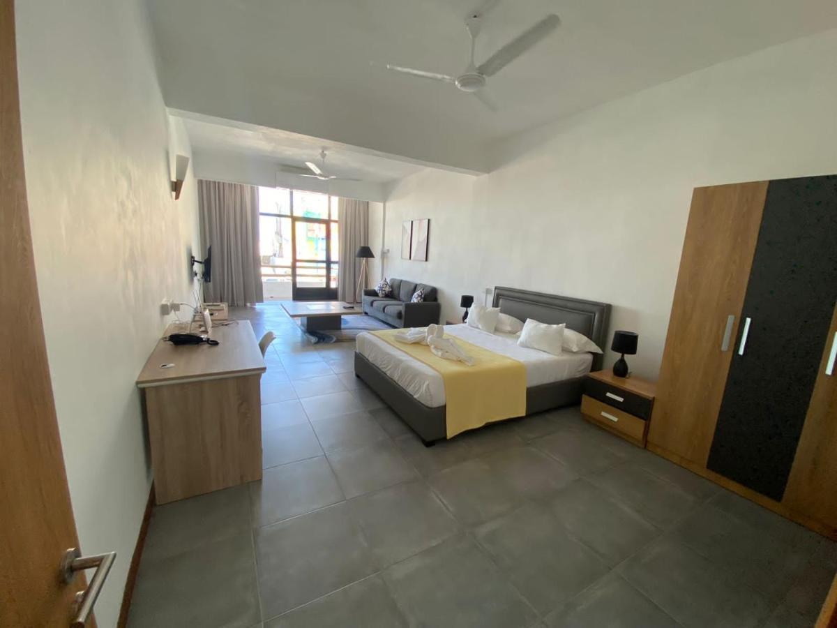 Dragon Nest Apartments Port Louis Esterno foto