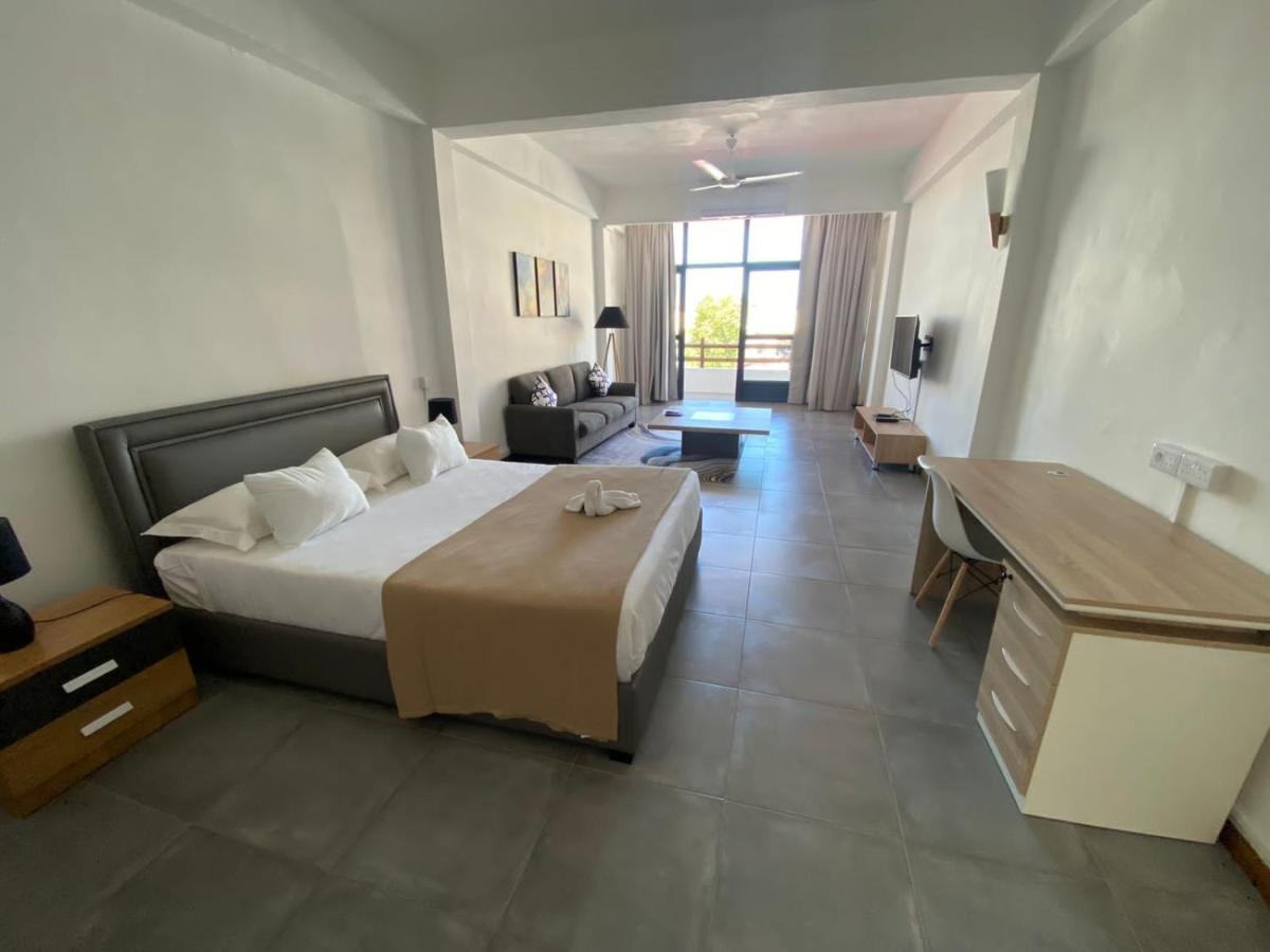 Dragon Nest Apartments Port Louis Esterno foto